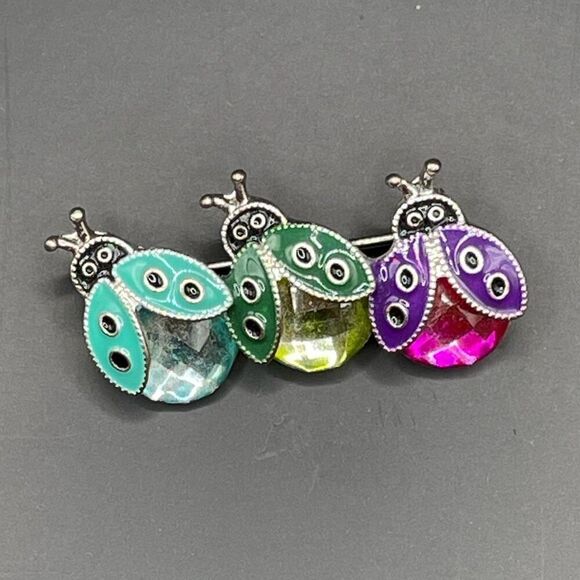 Vintage Ladybugs Brooch Pin Jeweled Silvertone 1 1/2” Width Whimiscal Fairycore - Picture 4 of 7